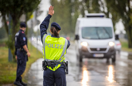 Rückgang bei Alkolenkern, Anstieg bei Drogenlenkern